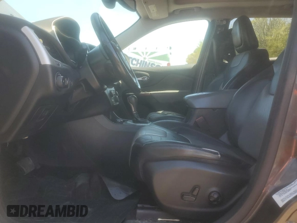 2014 Jeep Cherokee Limited z VIN 1C4PJMDB7EW138735, wystawiony jako Copart lot #54127145 z przebiegiem Nie podano mil oraz Szkoda całkowita • Salvage title. Historia ofert i sprzedaży dostępna na DreamBid. Obrazek 7.