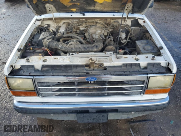 1992 Ford Explorer Eddie Bauer with VIN 1FMDU34X6NUC14663, listed as a Copart auction lot 81240504 with 98,907 mi miles and Salvage title. Bid and sale history available at DreamBid. Image 12.