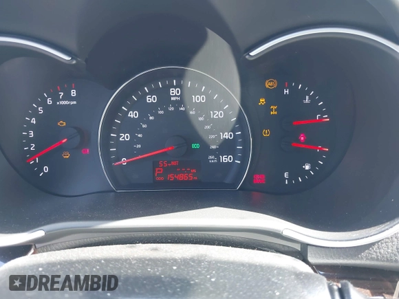 2015 Kia Sorento LX with VIN 5XYKTCA6XFG592482, listed as a IAAI auction lot 41995626 with 154,865 mi miles. Bid and sale history available at carsss.com. Image 7.