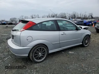 2003 Ford Focus SVT with VIN 3FAHP39533R174346, listed as a Copart auction lot 43012345 with 186,246 mi miles and Salvage Title. Bid and sale history available at DreamBid. Image 3.
