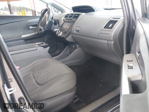 2014 Toyota Prius Two z VIN JTDZN3EU1EJ000354, wystawiony jako IAAI lot #42236443 z przebiegiem 300 021 mil mil oraz . Historia ofert i sprzedaży dostępna na DreamBid. Obrazek 5.