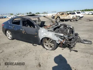 2013 Nissan Altima SV z VIN 1N4BL3AP8DC154513, wystawiony jako Copart lot #55636145 z przebiegiem Nie podano mil oraz Nie do naprawy • Non repairable. Historia ofert i sprzedaży dostępna na DreamBid. Obrazek 4.
