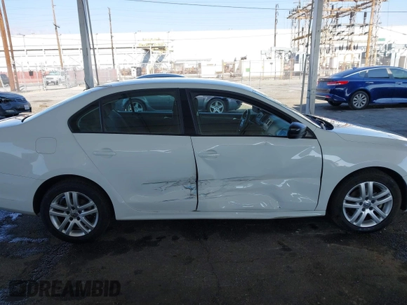 2015 Volkswagen Jetta Sedan 2.0L S with VIN 3VW2K7AJ3FM253125, listed as a IAAI auction lot 41535632 with 103,953 mi miles. Bid and sale history available at carsss.com. Image 6.