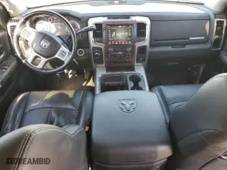 2018 Ram 2500 Laramie with VIN 3C6UR5FJXJG403802, listed as a Copart auction lot 83479764 with 100,813 mi miles and Salvage Title. Bid and sale history available at carsss.com. Image 8.