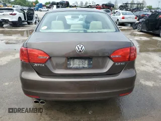 2011 Volkswagen Jetta SE с VIN 3VWBZ7AJ3BM321929, выставлен на аукционе Copart как лот 53988565 с пробегом 122 138 миль миль и Списание • Salvage title. История ставок и продаж доступна на DreamBid. Изображение 6.