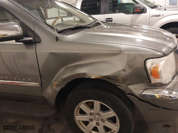 2007 Chrysler Aspen Limited with VIN 1A8HW58P37F505658, listed as a IAAI auction lot 41654192 with NaN miles. Bid and sale history available at carsss.com. Image 20.