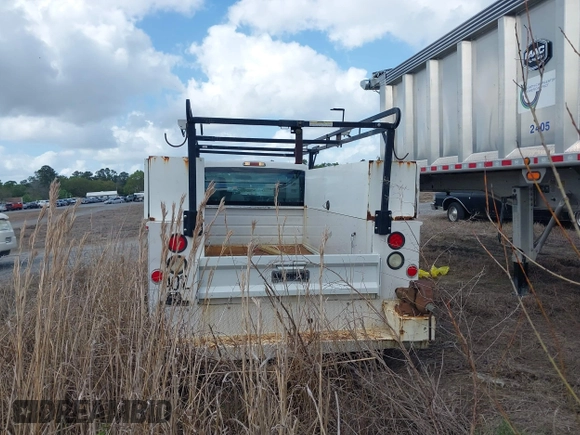 2016 Ford Super Duty F-250 SRW XLT with VIN 1FT7X2A67GEA84596, listed as a IAAI auction lot 41947752 with 158,084 mi miles. Bid and sale history available at carsss.com. Image 16.