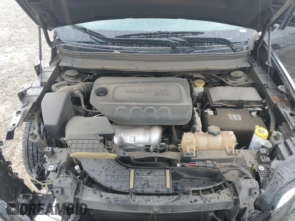 2019 Jeep Cherokee Latitude Plus with VIN 1C4PJLLB7KD247005, listed as a Copart auction lot 61600615 with 75,210 mi miles and Salvage title. Bid and sale history available at DreamBid. Image 12.