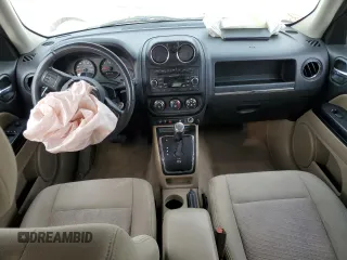 2013 Jeep Patriot Latitude with VIN 1C4NJPFB8DD192657, listed as a Copart auction lot 46593715 with 153,999 mi miles and Salvage Title. Bid and sale history available at carsss.com. Image 8.