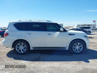 2013 Infiniti QX56 с VIN JN8AZ2NF5D9531476, выставлен на аукционе IAAI как лот 42215462 с пробегом 180 062 миль миль и . История ставок и продаж доступна на DreamBid. Изображение 13.