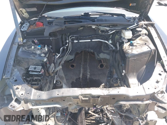 2013 Cadillac CTS-V z VIN 1G6DV1EP6D0138259, wystawiony jako IAAI lot #42175072 z przebiegiem Nie podano mil oraz . Historia ofert i sprzedaży dostępna na DreamBid. Obrazek 10.