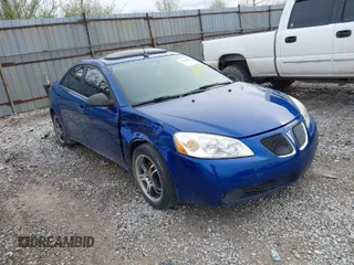 2005 Pontiac G6 GT with VIN 1G2ZH528754150157, listed as a IAAI auction lot 41946280 with 131,324 mi miles. Bid and sale history available at carsss.com. Image 1.