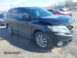 2016 Nissan Pathfinder Platinum with VIN 5N1AR2MM6GC641693, listed as a IAAI auction lot 41318552 with 115,658 mi miles. Bid and sale history available at carsss.com. Image 1.