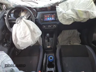 2025 Nissan Versa SV с VIN 3N1CN8EV6SL827012, выставлен на аукционе Copart как лот 57856435 с пробегом 9 383 миль миль и Списание • Salvage title. История ставок и продаж доступна на DreamBid. Изображение 8.