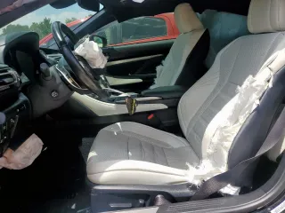 2019 Lexus RC 300 z VIN JTHHA5BC0K5009998, wystawiony jako Copart lot #61590355 z przebiegiem 74 334 mil mil oraz Szkoda całkowita • Salvage title. Historia ofert i sprzedaży dostępna na DreamBid. Obrazek 7.