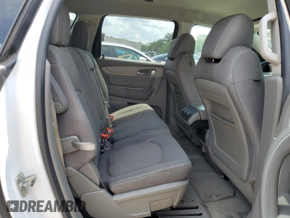 2016 Chevrolet Traverse LS with VIN 1GNKRFKD5GJ267762, listed as a Copart auction lot 55093425 with 191,965 mi miles and Salvage Title. Bid and sale history available at carsss.com. Image 11.