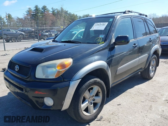 2005 Toyota RAV4 with VIN JTEHD20V156043793, listed as a IAAI auction lot 42061744 with 209,486 mi miles. Bid and sale history available at carsss.com. Image 2.