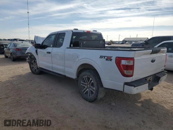 2021 Ford F-150 XL z VIN 1FTEX1EP5MKD46343, wystawiony jako Copart lot #46151405 z przebiegiem 197 930 mil mil oraz Szkoda całkowita • Salvage title. Historia ofert i sprzedaży dostępna na DreamBid. Obrazek 2.