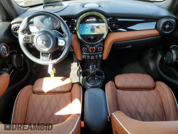 2022 MINI Hardtop 4 Door Cooper S with VIN WMW53DK0XN2R31664, listed as a Copart auction lot 54488225 with 15,035 mi miles and Salvage title. Bid and sale history available at DreamBid. Image 8.