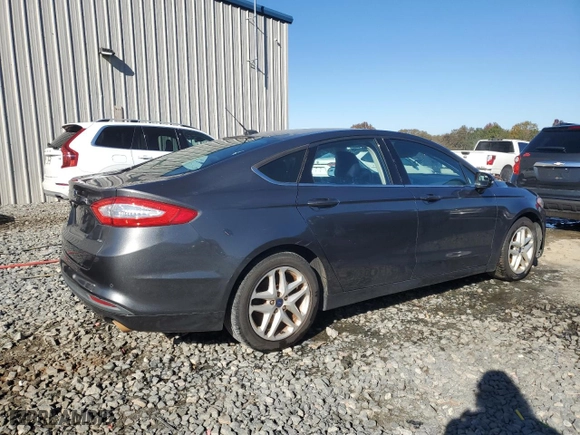2015 Ford Fusion SE with VIN 3FA6P0H75FR168741, listed as a Copart auction lot 82971194 with 194,018 mi miles and Salvage Title. Bid and sale history available at carsss.com. Image 3.