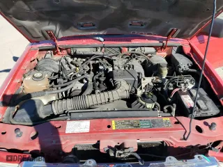 2004 Ford Ranger XL with VIN 1FTYR10D44PB18552, listed as a Copart auction lot 83687244 with 126,370 mi miles and Clean Title. Bid and sale history available at carsss.com. Image 11.