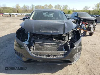 2021 Honda HR-V LX with VIN 3CZRU6H31MM742370, listed as a Copart auction lot 54893985 with 61,613 mi miles and Salvage Title. Bid and sale history available at carsss.com. Image 5.