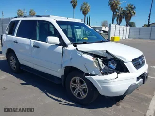 2004 Honda Pilot EX with VIN 2HKYF18424H564482, listed as a IAAI auction lot 41868124 with 173,484 mi miles. Bid and sale history available at carsss.com. Image 1.