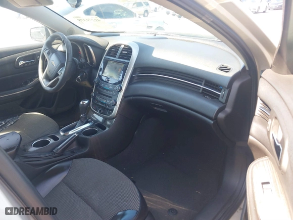 2014 Chevrolet Malibu LT with VIN 1G11C5SLXEF189835, listed as a IAAI auction lot 41771378 with 132,997 mi miles. Bid and sale history available at carsss.com. Image 5.