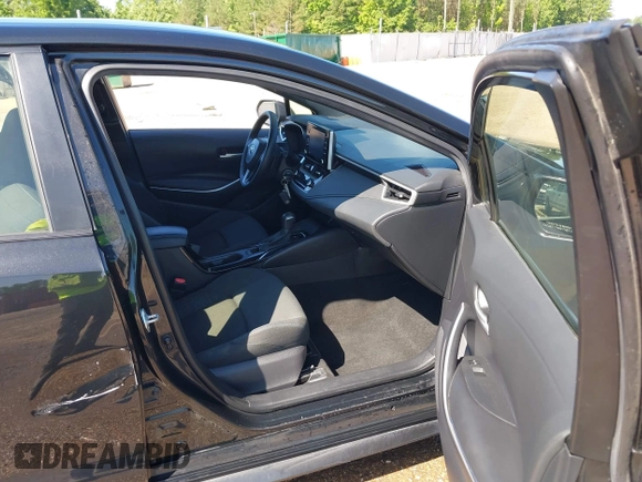 2020 Toyota Corolla SE with VIN JTDS4RCE9LJ020075, listed as a IAAI auction lot 39388212 with 46,014 mi miles and . Bid and sale history available at DreamBid. Image 5.