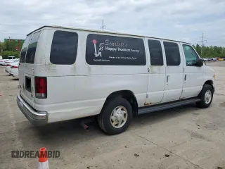 2001 Ford Econoline Passenger XL with VIN 1FBSS31L31HA96582, listed as a Copart auction lot 56147165 with 138,381 mi miles and Clean title. Bid and sale history available at DreamBid. Image 3.