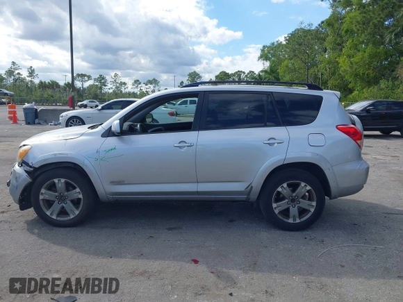 2008 Toyota RAV4 Sport z VIN JTMZK32VX86015173, wystawiony jako IAAI lot #41561817 z przebiegiem 157 614 mil mil oraz . Historia ofert i sprzedaży dostępna na DreamBid. Obrazek 15.