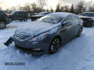 2014 Hyundai Sonata SE with VIN 5NPEC4AC9EH902931, listed as a IAAI auction lot 41594115 with 50,221 mi miles and . Bid and sale history available at DreamBid. Image 2.