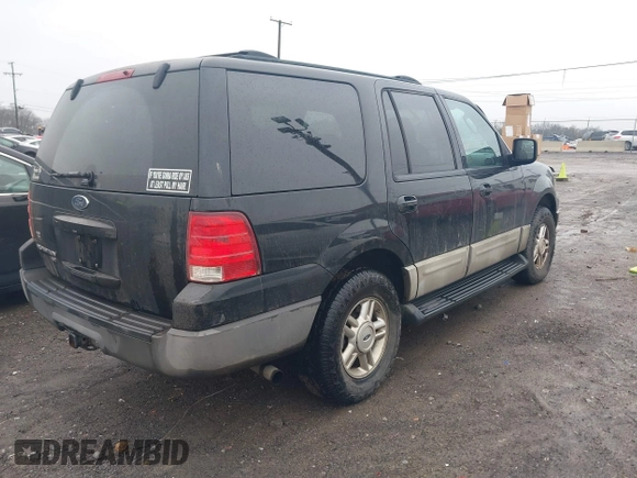 2003 Ford Expedition Special Service with VIN 1FMRU15W23LC06496, listed as a IAAI auction lot 41573950 with 253,461 mi miles. Bid and sale history available at carsss.com. Image 4.