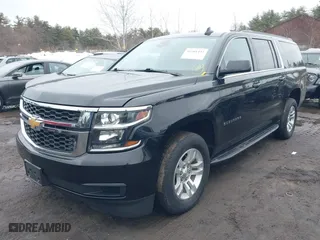 2020 Chevrolet Suburban LT with VIN 1GNSKHKC4LR234268, listed as a IAAI auction lot 41701431 with 33,152 mi miles. Bid and sale history available at carsss.com. Image 17.