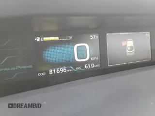 2017 Toyota Prius Plus z VIN JTDKARFP8H3004323, wystawiony jako Copart lot #53417205 z przebiegiem 81 696 mil mil oraz Szkoda całkowita • Salvage title. Historia ofert i sprzedaży dostępna na DreamBid. Obrazek 9.