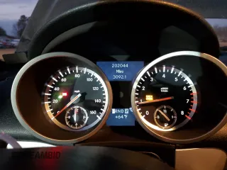 2006 Mercedes-Benz SLK 350 z VIN WDBWK56F26F120917, wystawiony jako Copart lot #43818795 z przebiegiem 202 044 mil mil oraz Szkoda całkowita • Salvage title. Historia ofert i sprzedaży dostępna na DreamBid. Obrazek 9.
