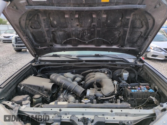 2017 Toyota 4Runner SR5 with VIN JTEZU5JR7H5153443, listed as a Copart auction lot 63555425 with 253,532 mi miles and Clean title. Bid and sale history available at DreamBid. Image 11.