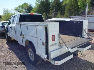 2022 Ford F-250 XL with VIN 1FD7X2B65NEC90975, listed as a IAAI auction lot 42009451 with 108,709 mi miles and . Bid and sale history available at DreamBid. Image 3.