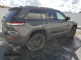 2024 Jeep Grand Cherokee Altitude with VIN 1C4RJGAGXR8546568, listed as a Copart auction lot 44818505 with 24,172 mi miles and Clean title. Bid and sale history available at DreamBid. Image 3.