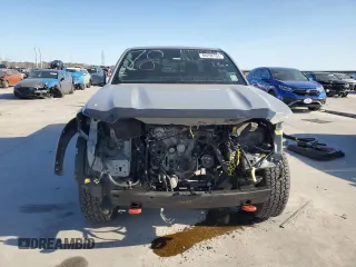 2022 Nissan Frontier Pro-X with VIN 1N6ED1EJ4NN647123, listed as a Copart auction lot 86296104 with 80,822 mi miles and Salvage title. Bid and sale history available at DreamBid. Image 5.