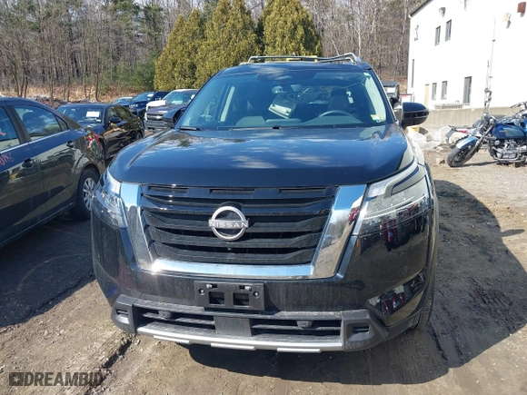 2024 Nissan Pathfinder SL with VIN 5N1DR3CD5RC295501, listed as a IAAI auction lot 41774354 with 1,740 mi miles. Bid and sale history available at carsss.com. Image 12.