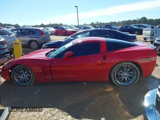 2008 Chevrolet Corvette with VIN 1G1YY26W885124642, listed as a IAAI auction lot 41585244 with 108,502 mi miles. Bid and sale history available at carsss.com. Image 14.