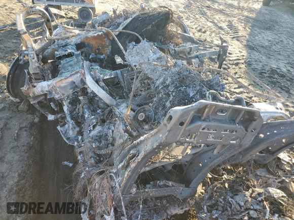 2022 Ford F-250 XL z VIN 1FT8W2BT8NED61071, wystawiony jako Copart lot #41695165 z przebiegiem Nie podano mil oraz Nie do naprawy • Non repairable. Historia ofert i sprzedaży dostępna na DreamBid. Obrazek 8.