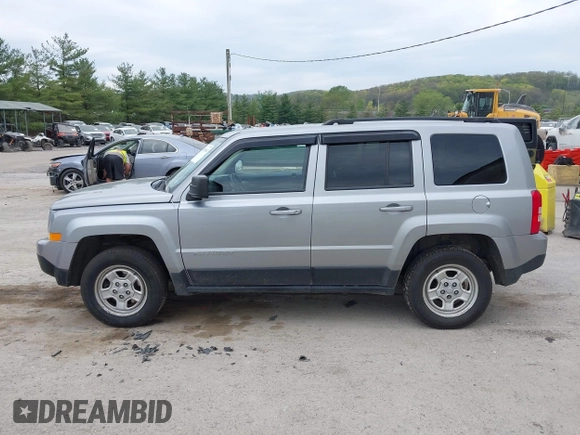 2016 Jeep Patriot Sport with VIN 1C4NJRBB0GD763788, listed as a IAAI auction lot 42100643 with 135,241 mi miles and . Bid and sale history available at carsss.com. Image 14.