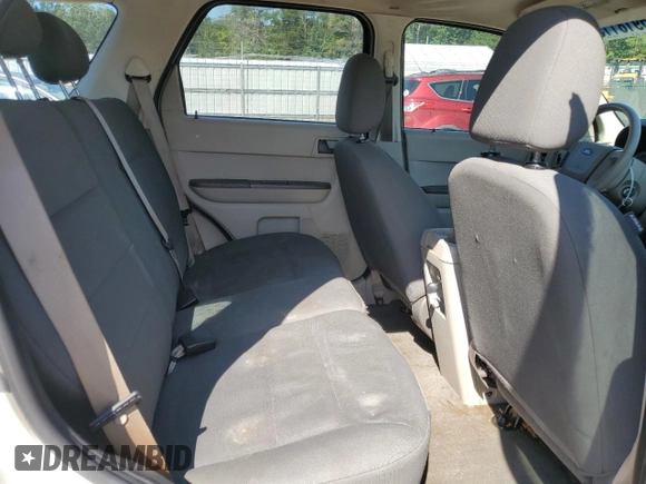 2008 Ford Escape XLS с VIN 1FMCU02Z98KA29229, выставлен на аукционе Copart как лот 59181155 с пробегом 249 598 миль миль и Чистый • Clean title. История ставок и продаж доступна на DreamBid. Изображение 11.