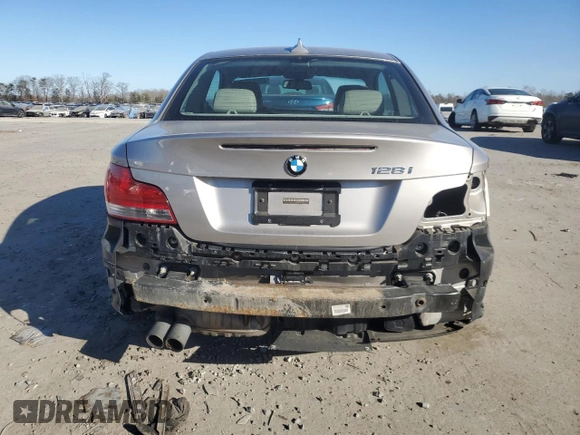 2009 BMW 1 Series 128i with VIN WBAUP73509VK76303, listed as a Copart auction lot 88517355 with 93,559 mi miles and Salvage Title. Bid and sale history available at carsss.com. Image 6.