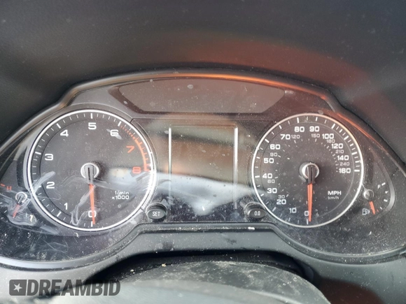 2015 Audi Q5 Premium Plus z VIN WA1LFAFP8FA100379, wystawiony jako Copart lot #49571005 z przebiegiem Nie podano mil oraz Szkody całkowita. Historia ofert i sprzedaży dostępna na DreamBid. Obrazek 9.
