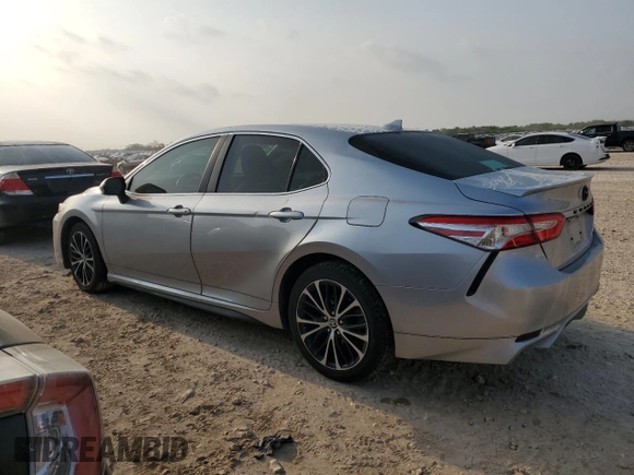 2020 Toyota Camry SE z VIN 4T1G11AK5LU968007, wystawiony jako Copart lot #52989325 z przebiegiem 51 833 mil mil oraz Czysty tytuł • Clean title. Historia ofert i sprzedaży dostępna na DreamBid. Obrazek 2.