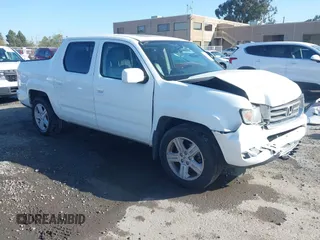 2013 Honda Ridgeline RTL with VIN 5FPYK1F50DB003971, listed as a IAAI auction lot 41946344 with 240,051 mi miles. Bid and sale history available at carsss.com. Image 1.