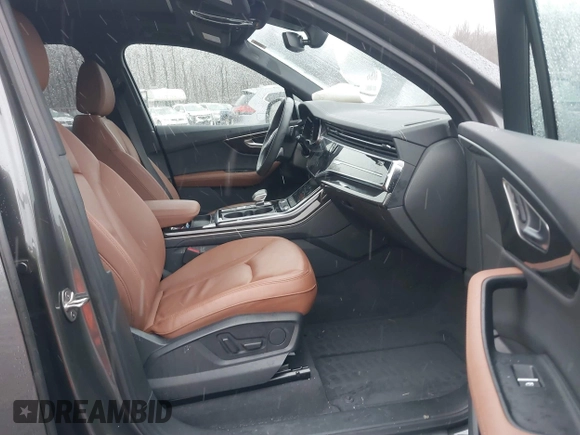 2023 Audi Q7 Premium Plus z VIN WA1LCBF77PD018237, wystawiony jako IAAI lot #41143880 z przebiegiem 25 023 mil mil oraz . Historia ofert i sprzedaży dostępna na DreamBid. Obrazek 5.